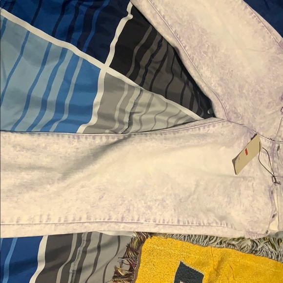 Levi Jeans NWT Never Worn!!! - Picture 4 of 6